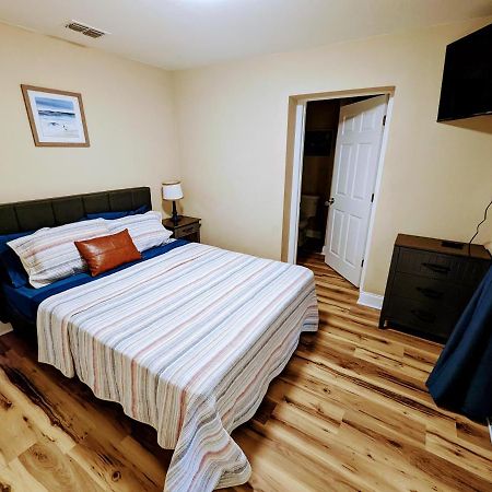 Charming & Cozy Lagoon Retreat - Steps From River - Parking Titusville Eksteriør billede